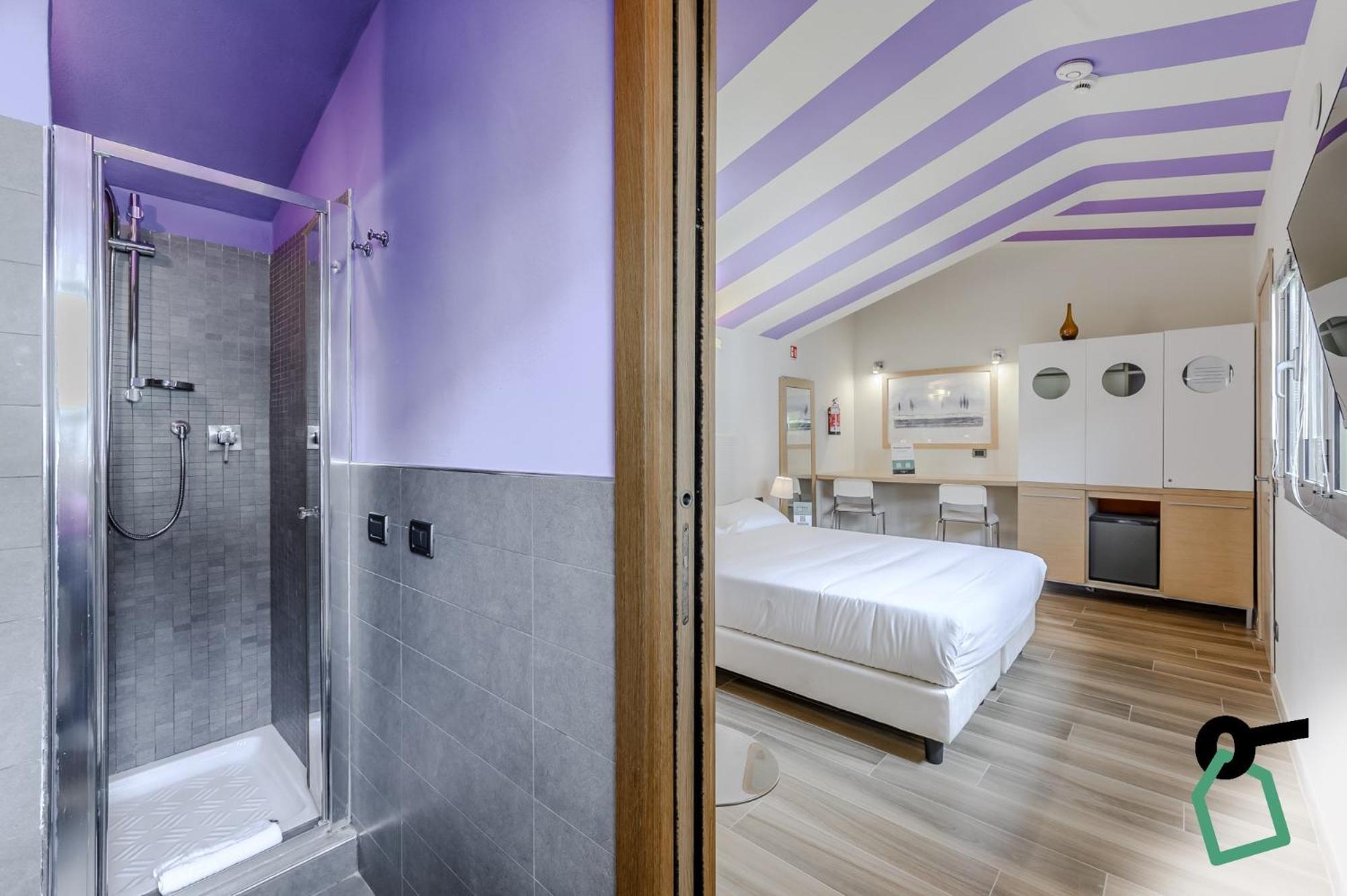 Hotiday Aparthotel Firenze ภายนอก รูปภาพ